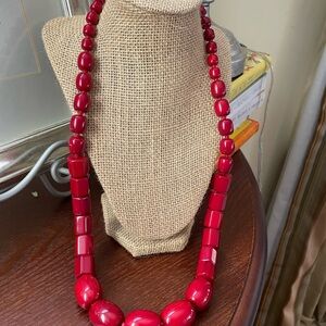 Elegant Red Beaded Necklace -NWOT